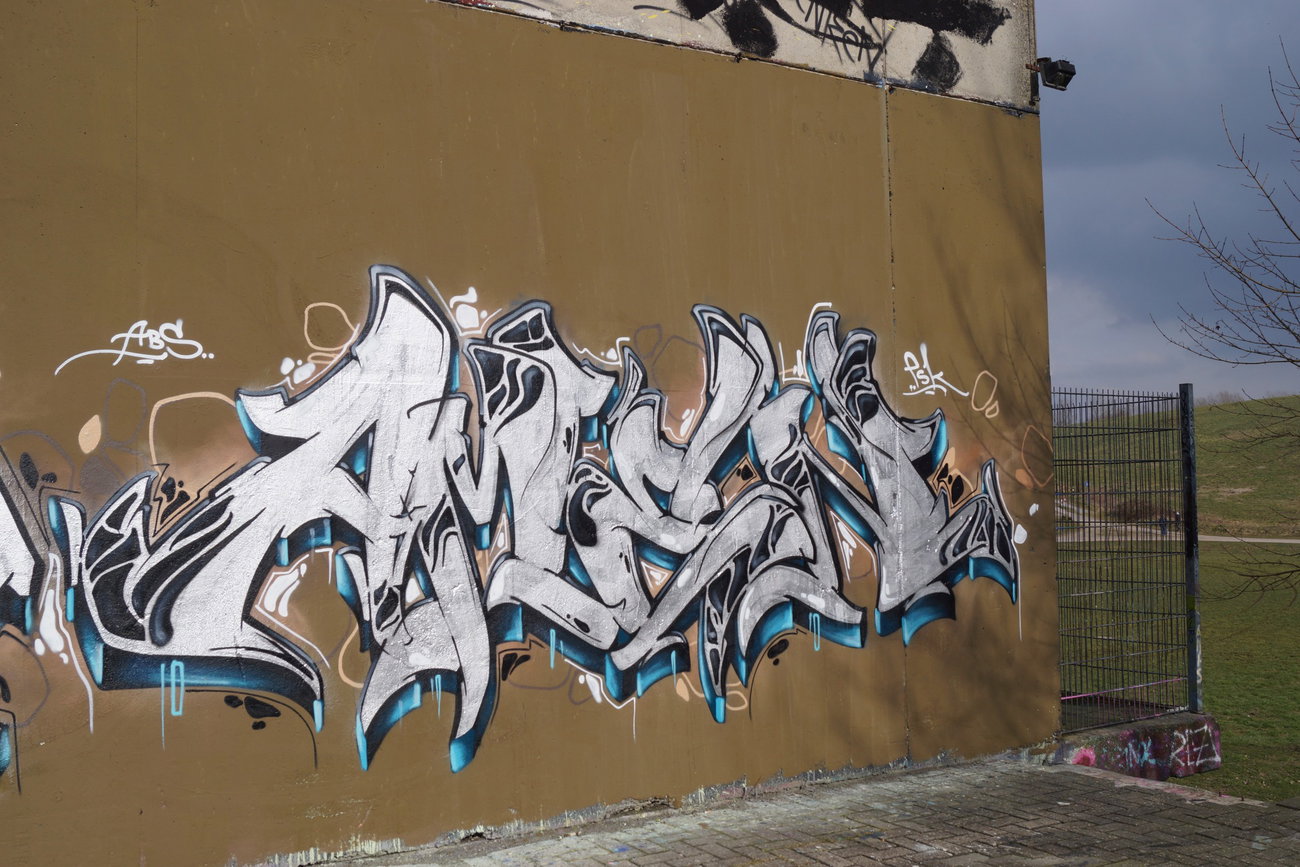 Graffiti Wall - Photo by oldenburgcity - amen (2016)