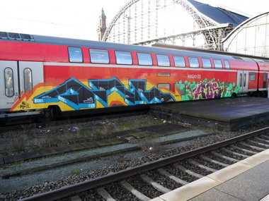 Graffiti Train - Photo by oldenburgcity - onil, abs (2015)