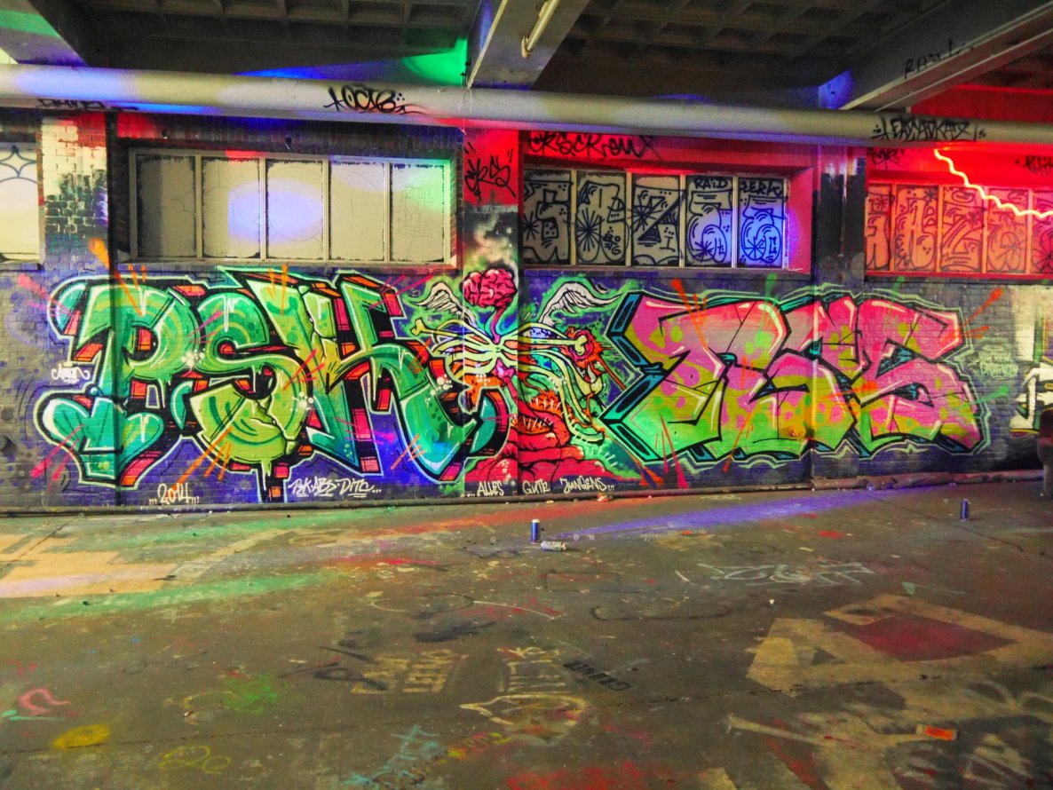 Graffiti Wall - Photo by oldenburgcity - psk, tgs (2014)