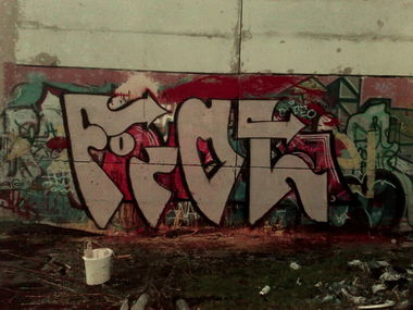 Graffiti Wall - Photo by olizany_karfiol