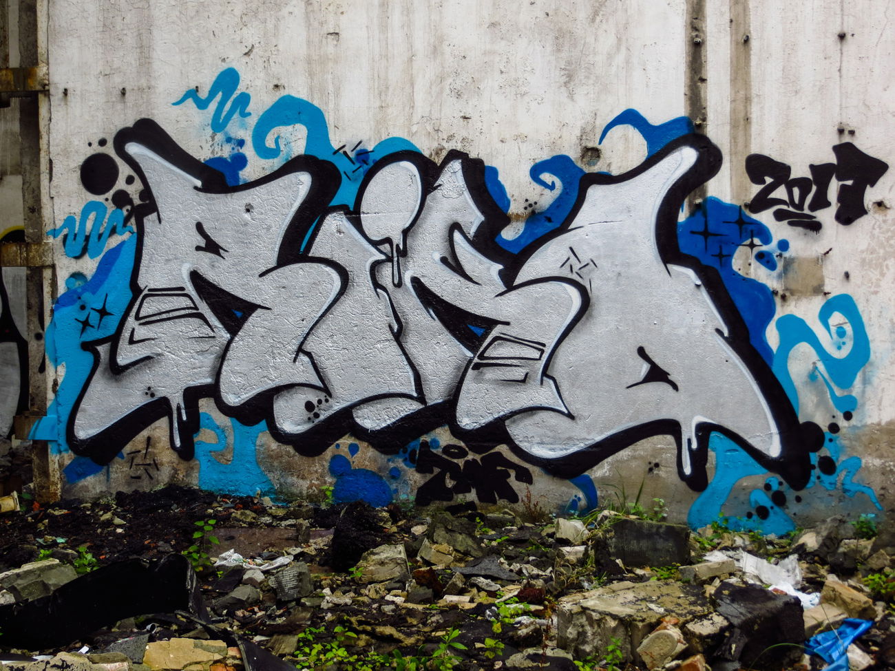 Graffiti Wall - Photo by olkidolki - Riko