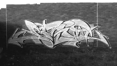 Graffiti Wall - Photo by omen - sorone, sor, uk