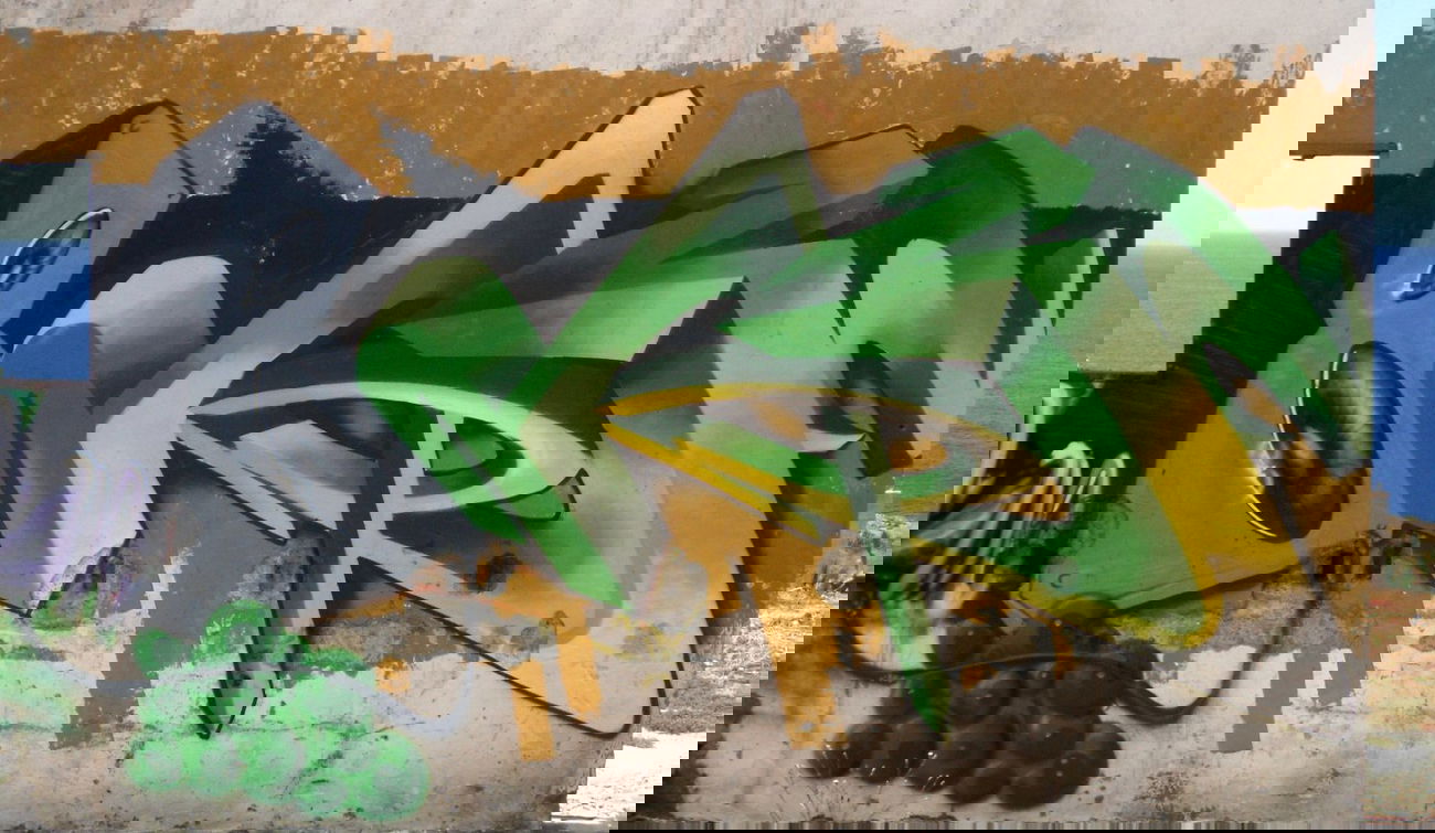 Graffiti Wall - Photo by omen - omen, sorone, sor