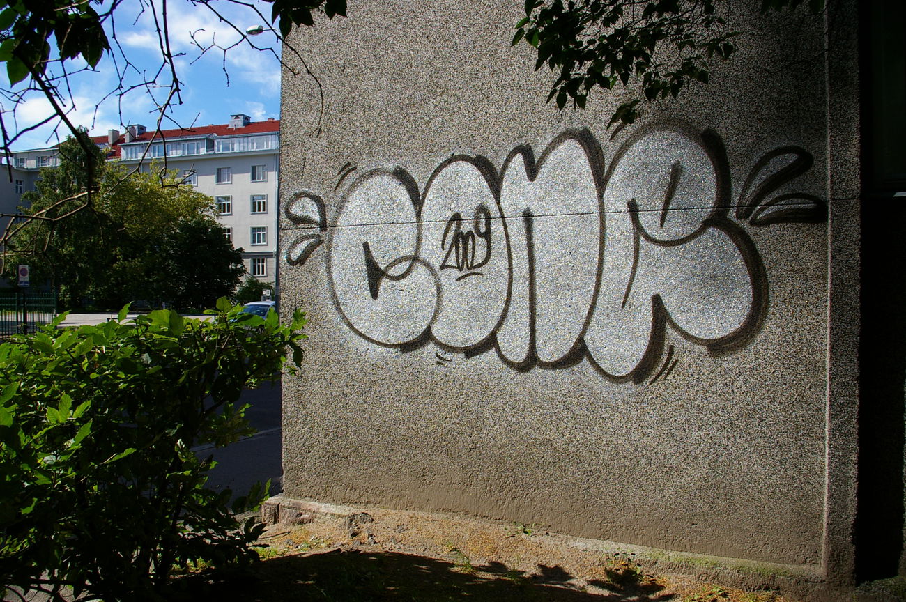 Graffiti Wall in Tallinn - Photo by onecone420 - ONECONE, TALLINN, ESTONIA (2009)