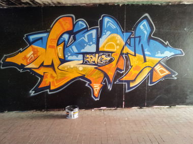 Graffiti Wall - Photo by onemeta - black, owlsgang, meta