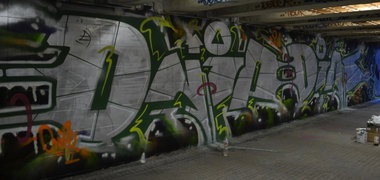 Graffiti Wall - Photo by oniph