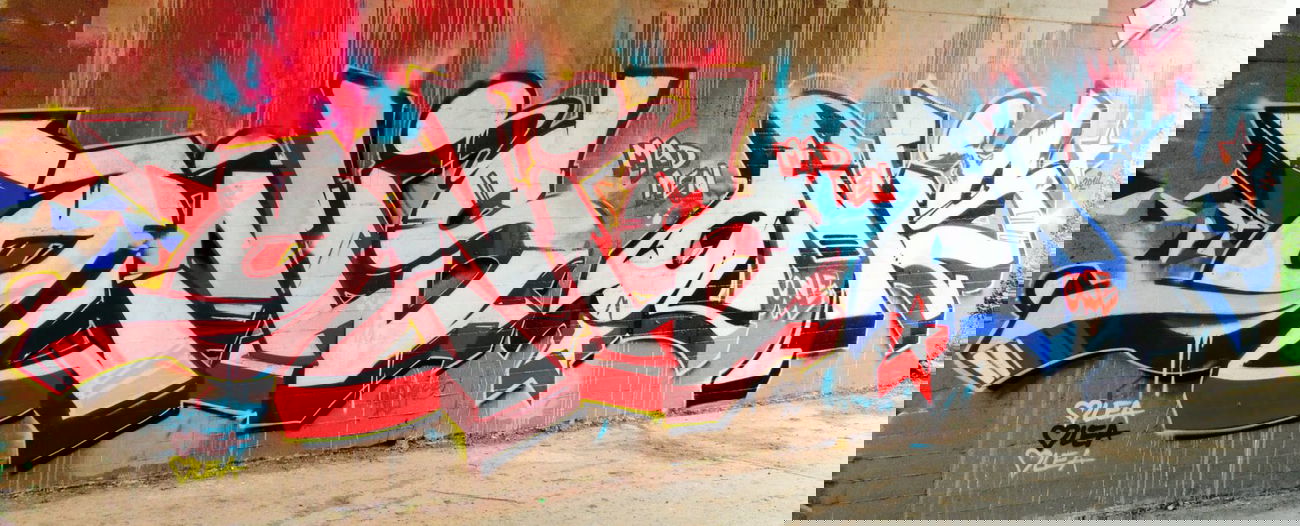 Graffiti Wall - Photo by onis - Mad, Men (2014)