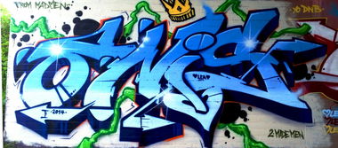 Graffiti Wall - Photo by onis - made, men, crew (2014)