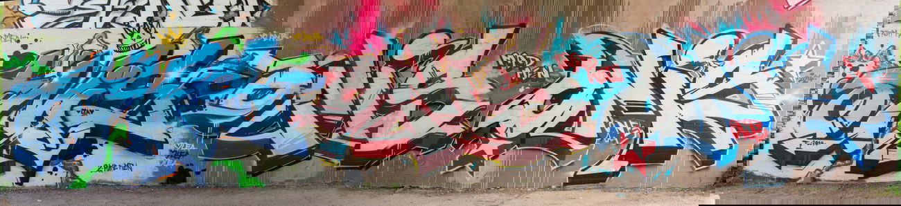 Graffiti Wall - Photo by onis - onis, onis, onis (2014)