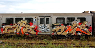 Graffiti Wall - Photo by onis (2014)