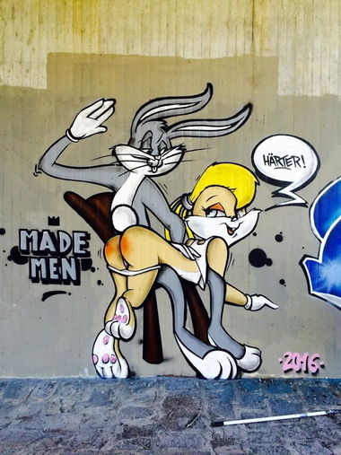 Graffiti Wall - Photo by onis - MADE, MEN, CREW