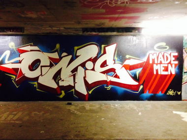 Graffiti Wall - Photo by onis