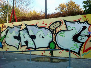 Graffiti Wall - Photo by onlyoneZ (2013)