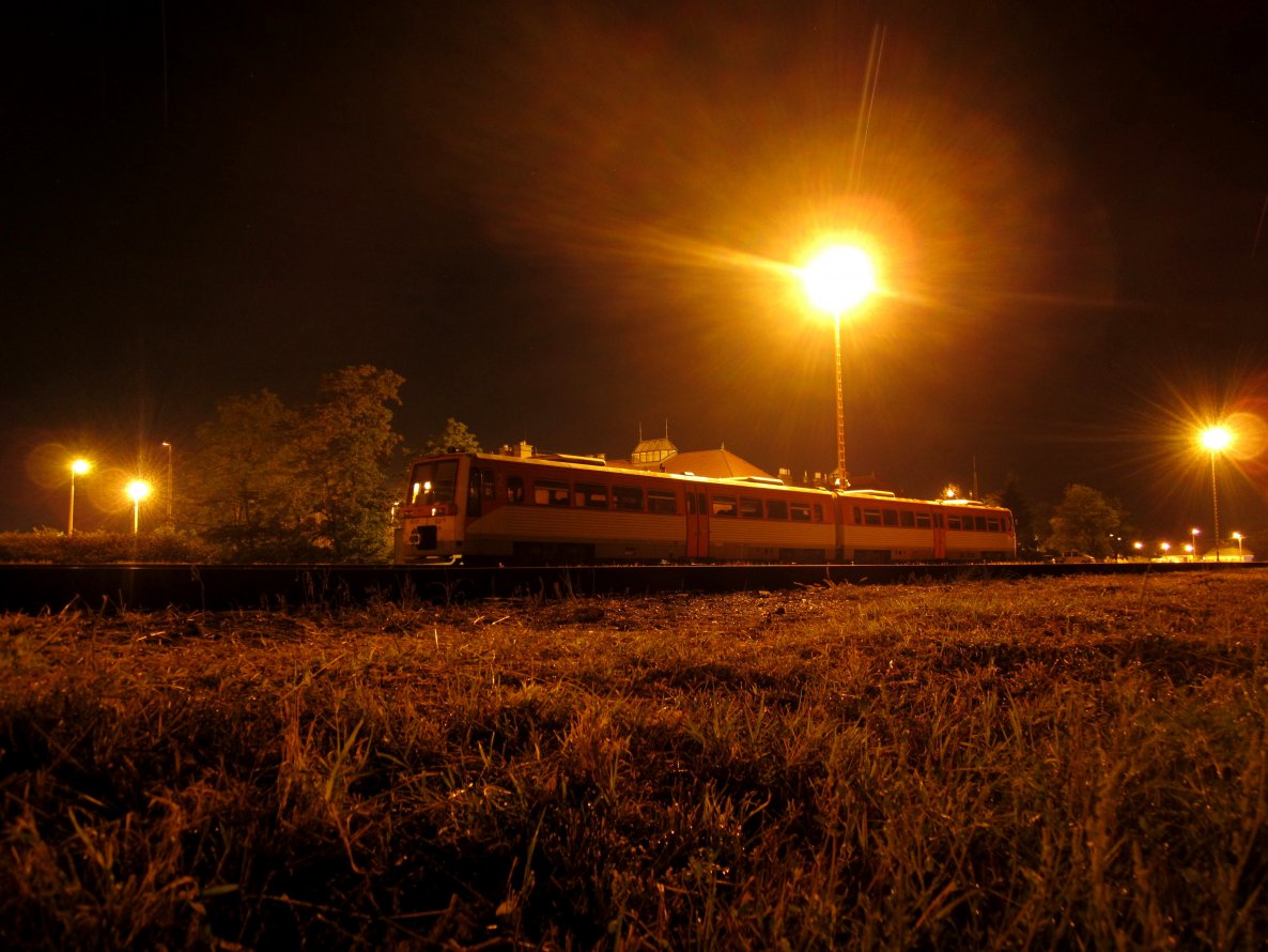 Graffiti Artwork - Photo by onlyoneZ - Chill, out