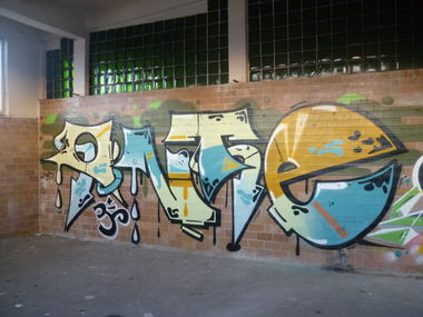 Graffiti Wall - Photo by onte - onte (2013)