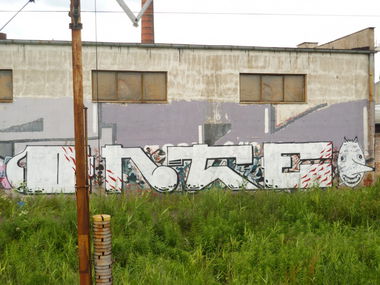 Graffiti Bombing - Photo by onte - onte (2014)