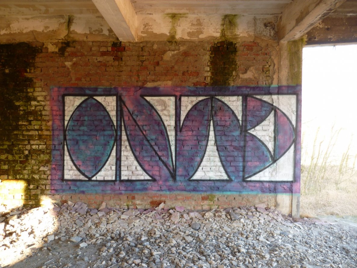 Graffiti Wall - Photo by onte - onte (2014)