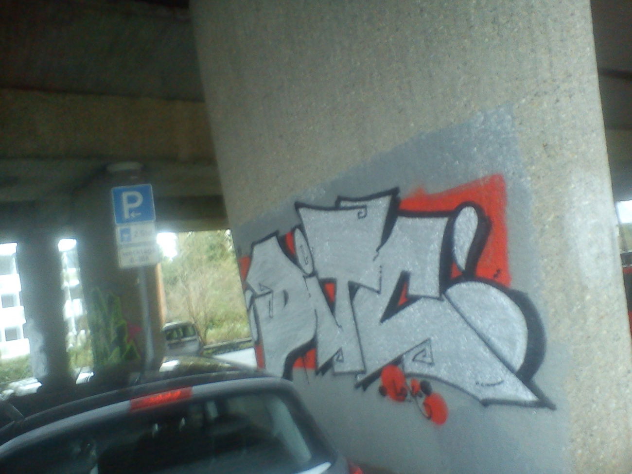 Graffiti Wall - Photo by orbit