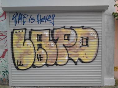 Graffiti Wall - Photo by orbit