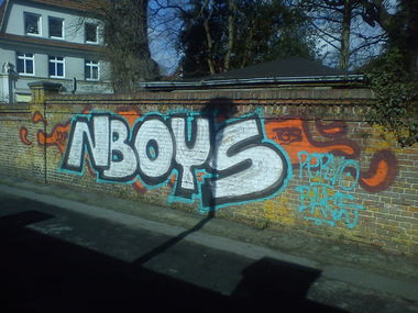 Graffiti Wall - Photo by orbit