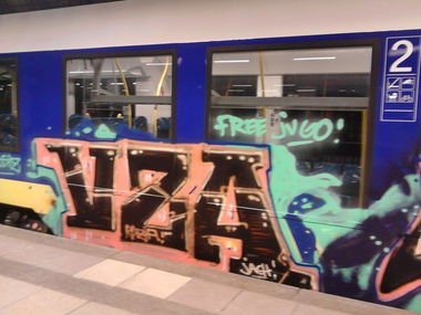 Graffiti Train - Photo by orbit