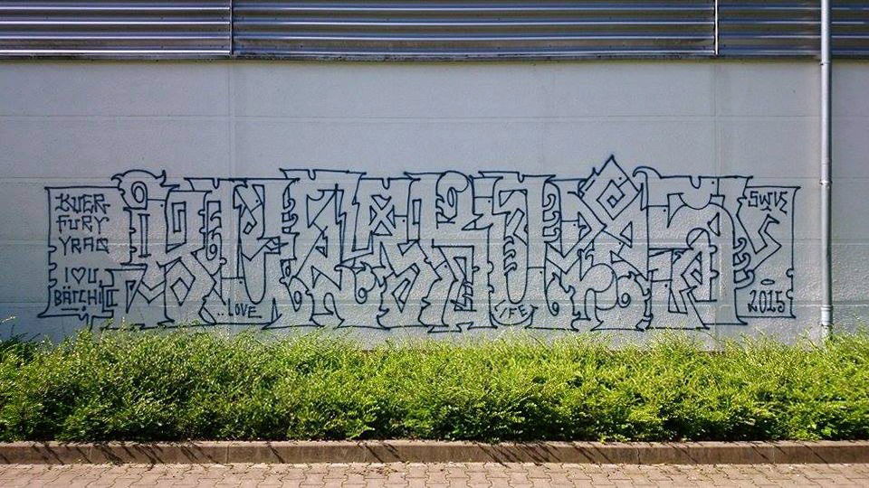 Graffiti Wall - Photo by orbit - kuer, swk, quer