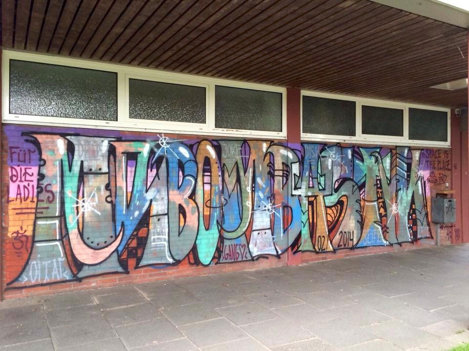 Graffiti Wall - Photo by orbit - kuer, quer, swk