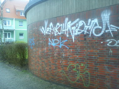 Graffiti Wall - Photo by orbit