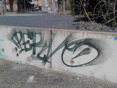 Graffiti Bombing - Photo by orbit