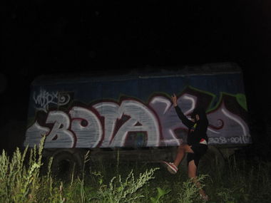 Graffiti Bombing in Baranovichi - Photo by ores - wo, ores (2011)