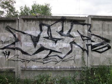 Graffiti Wall - Photo by orsa