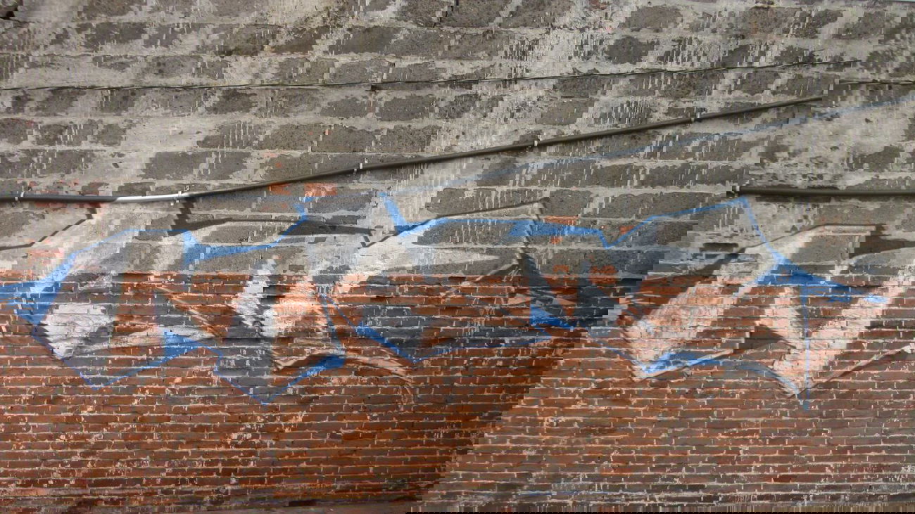 Graffiti Wall - Photo by orsa