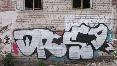 Graffiti Wall - Photo by orsa