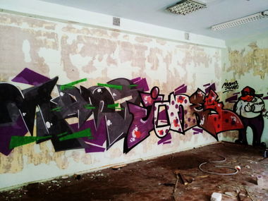 Graffiti Wall - Photo by orsa