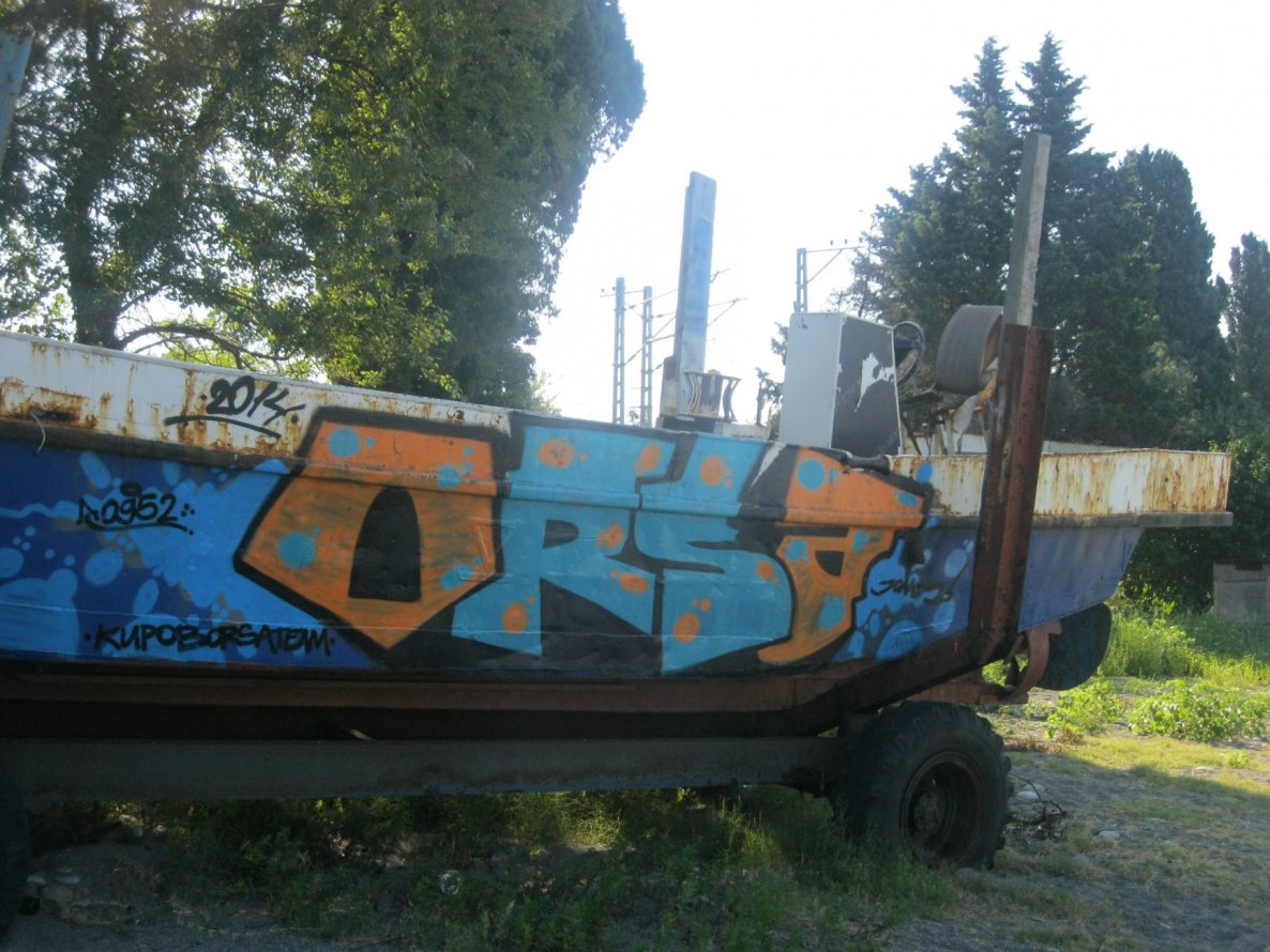 Graffiti Bombing - Photo by orsa