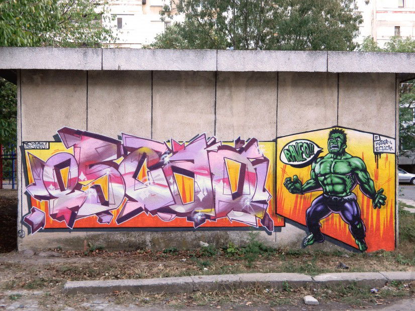 Graffiti Wall in Burgas - Photo by oscar1 - oscar1, raveo, meclick (2012)