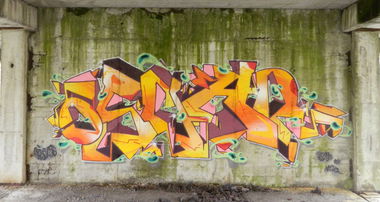 Graffiti Wall - Photo by oscar1 - oscar, meclick, bananas (2013)