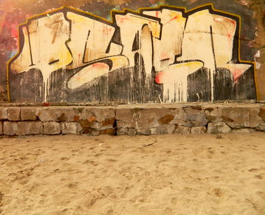Graffiti Wall in Бургас - Photo by oscar1