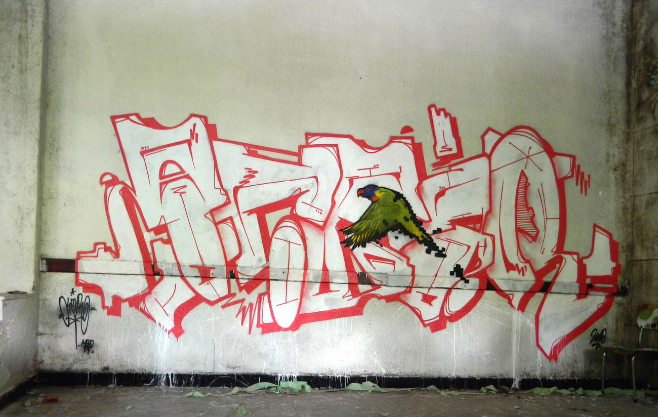 Graffiti Wall - Photo by oscar1 - sofia, bulgaria, oscar