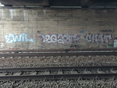 Graffiti in Mannheim - Photo by ovakill - EWIL, BEAST, CHAT