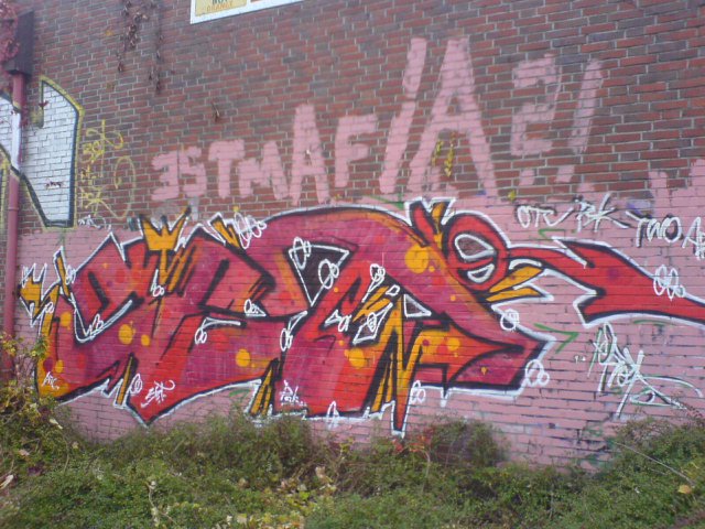 Graffiti Wall - Photo by oze