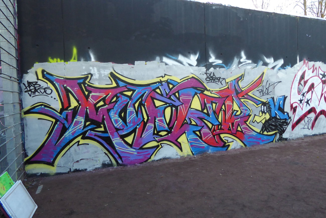 Graffiti Wall - Photo by p1lot (2025)