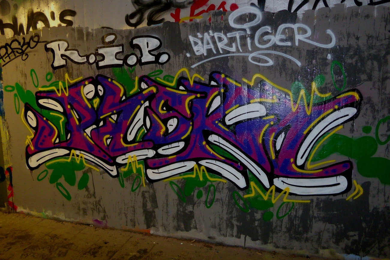 Graffiti Wall - Photo by p1lot