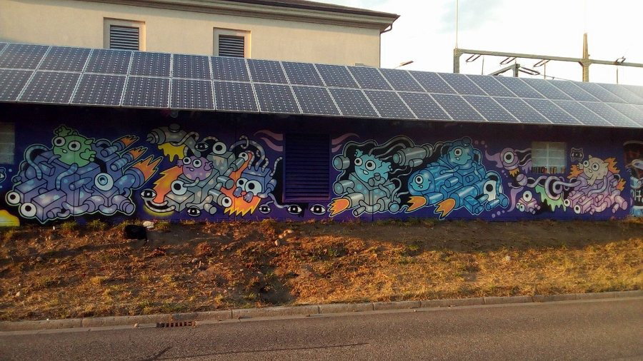 Graffiti Wall - Photo by pac