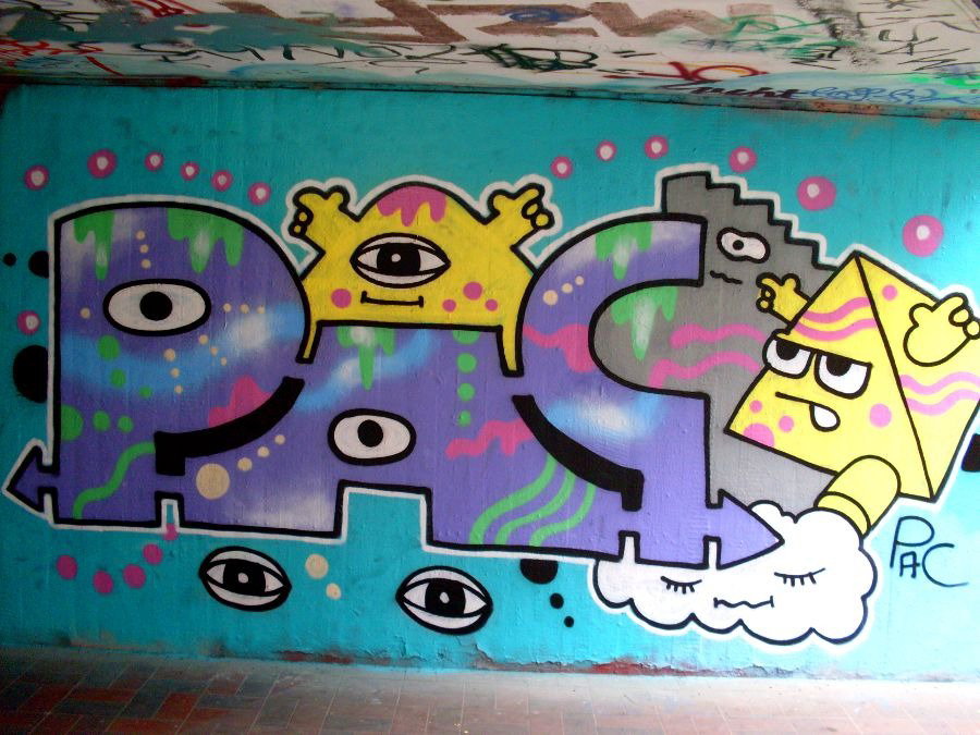 Graffiti Wall - Photo by pac