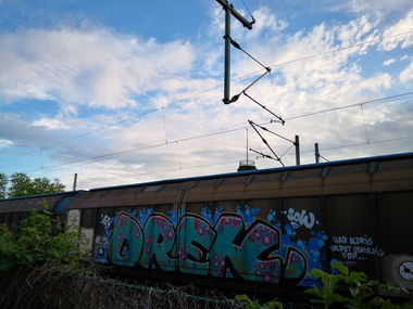 Graffiti Train - Photo by pannonian - drek
