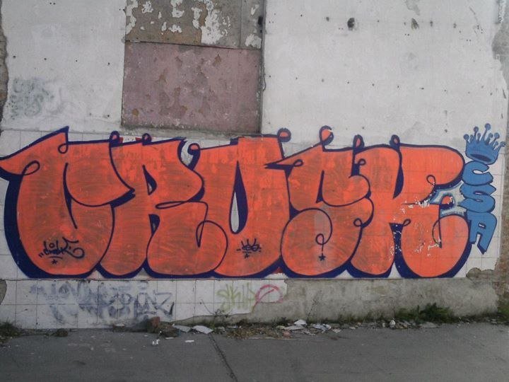 Graffiti Wall - Photo by pannonian - Crosk