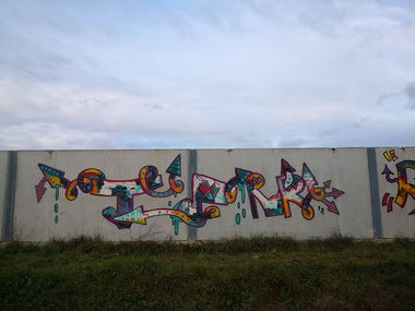 Graffiti Wall - Photo by pannonian - terr