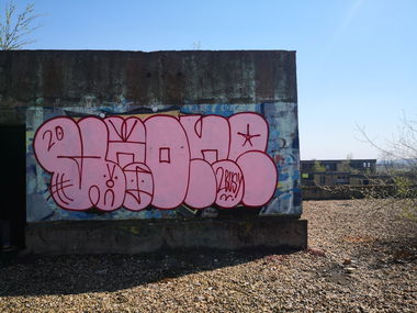 Graffiti Wall - Photo by pannonian - uh, uhone, throwup