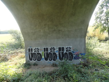 Graffiti Wall - Photo by pannonian